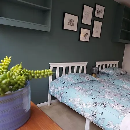 2 Bed Flat, Bounds Green, Piccadilly Line, London N11 Exterior foto