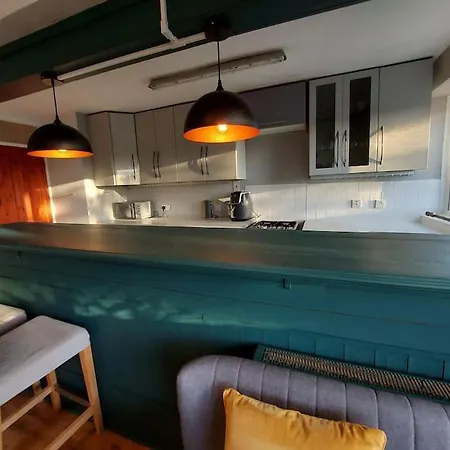 2 Bed Flat, Bounds Green, Piccadilly Line, London N11 Exterior foto